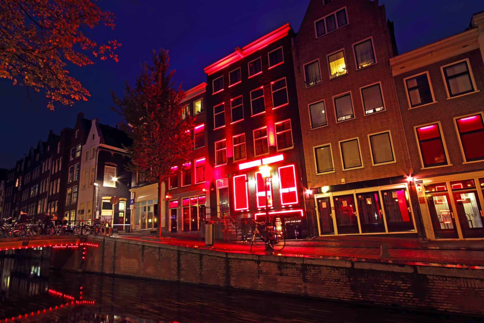 What are the Best Red Light District in Amsterdam in 2024?