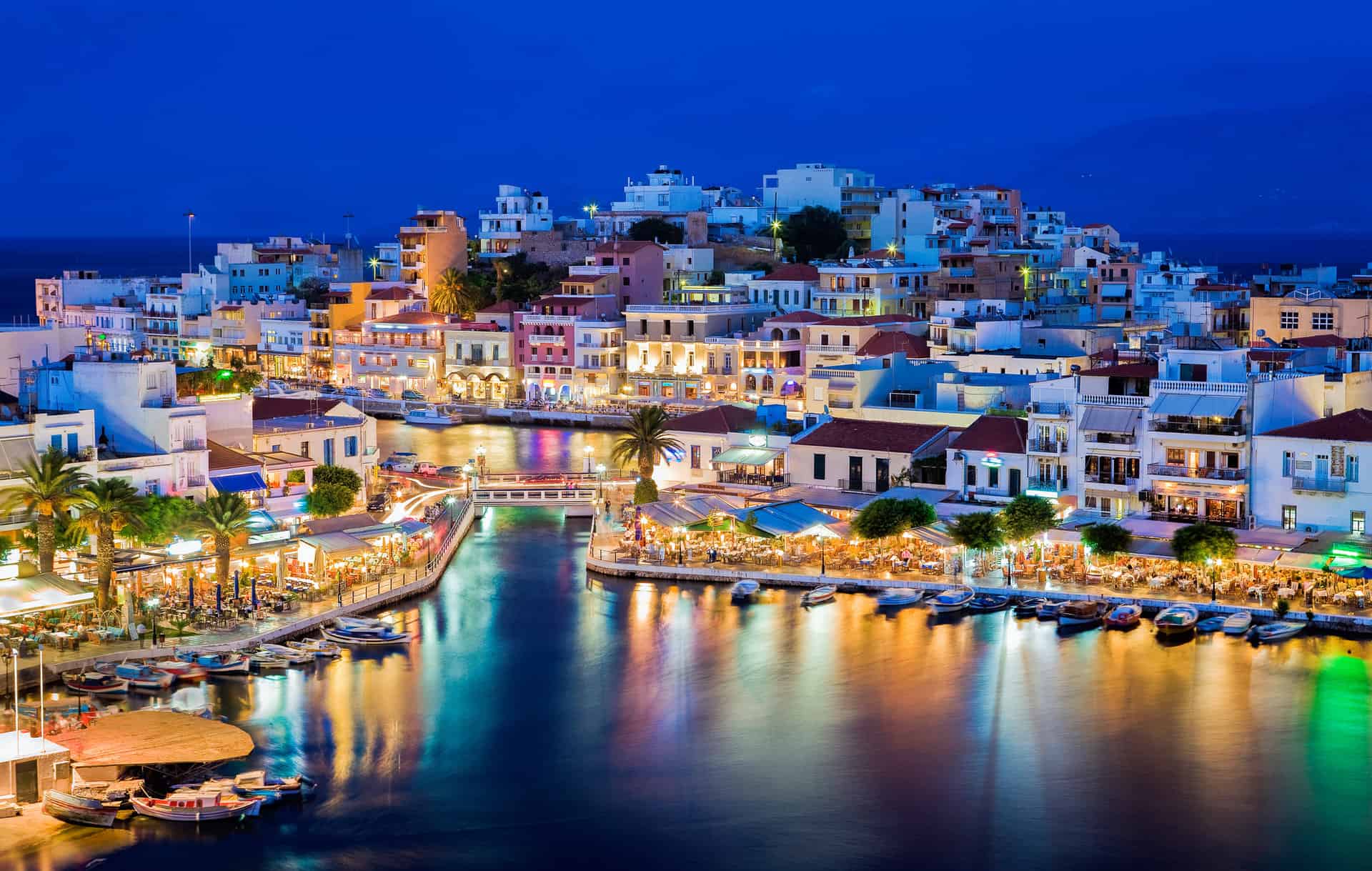 What's the best time to visit Greece?